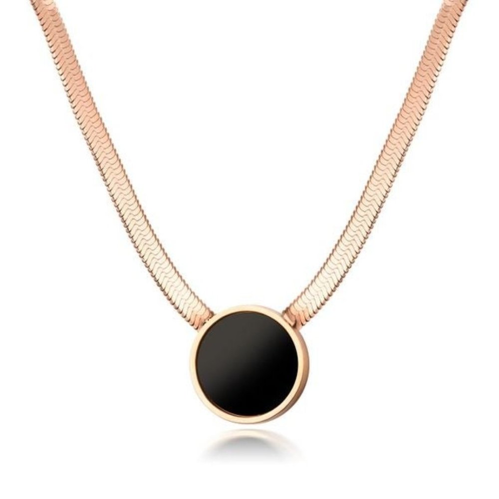 Round Titanium Steel Snake Necklace